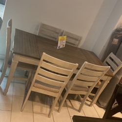 COMPLETE DETAILED AND HIDDEN STORAGE TABLE! DELIVERY TODAY! ZERO DOWN! NO CREDIT NEEDED! 