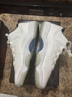 Jordan 11 “Legend Blue”