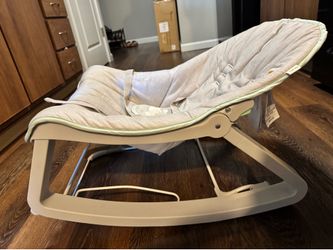 Baby bouncer