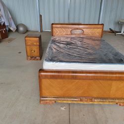 Beautiful Solid Wood Full Size Bed With Matching Nightstand 