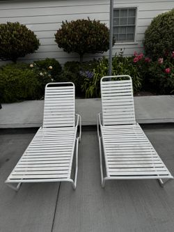 Tropitone Chaise Loonges