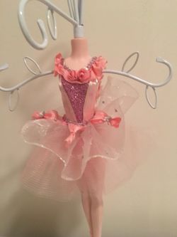 Necklace holder