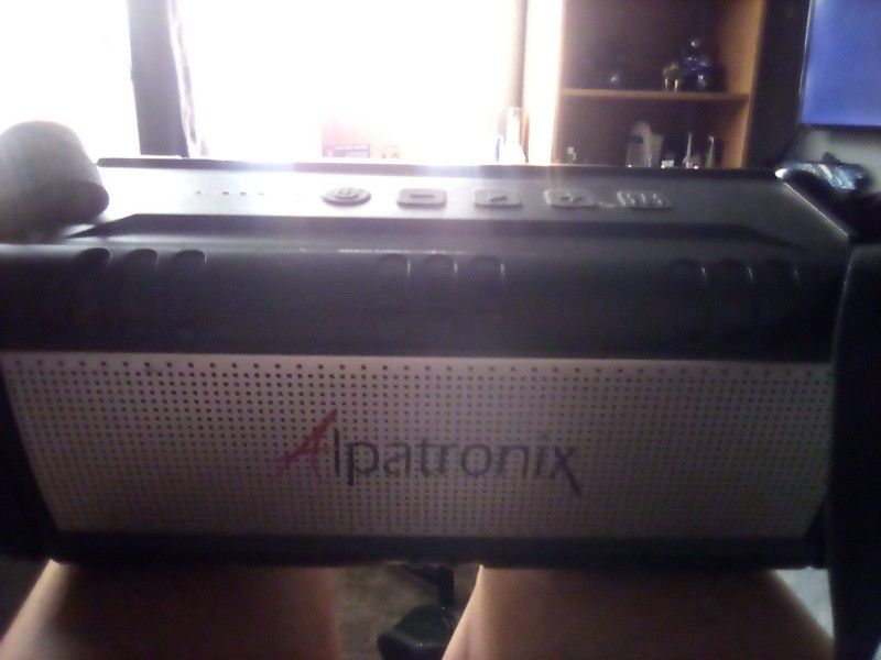 AlpatronixAX500 Bluetooth Speaker