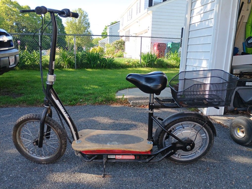 Electric SCOOTER