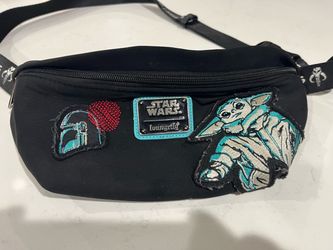 Loungefly Star Wars Mandalorian Fanny Pack