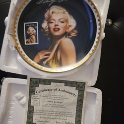 Marilyn Monroe  Plate