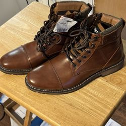 Steve Madden Brown Side Zip Boots New