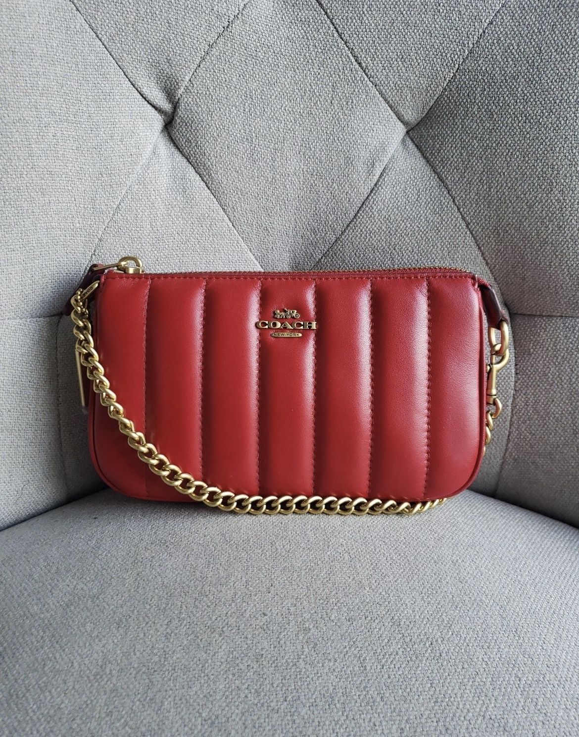 COACH LEATHER NOLITA 19 CHAIN WITH LINEAR QUILTING RED APPLE C8302