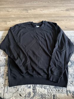 Gym Shark Long Sleeve Crewneck