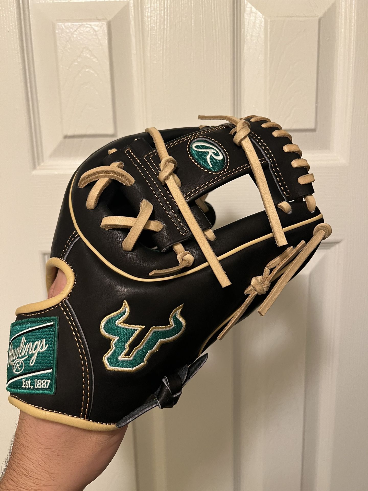 Rawlings Heart Of The Hide 11 3/4” RHT Fastpitch Softball Glove USF Bulls Issued