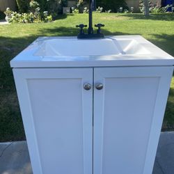✨ White Vanity Sink + Mirror w/ Medicine Cabinet – Clean Modern Look 🧼