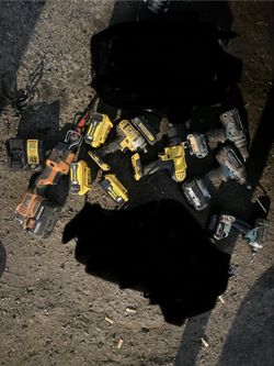 Cordless drills and hand tools, ratchet, sockets, wrenches