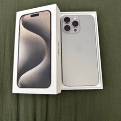 iPhone 15 Pro Max 512GB