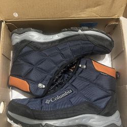 Columbia Boots Size 11
