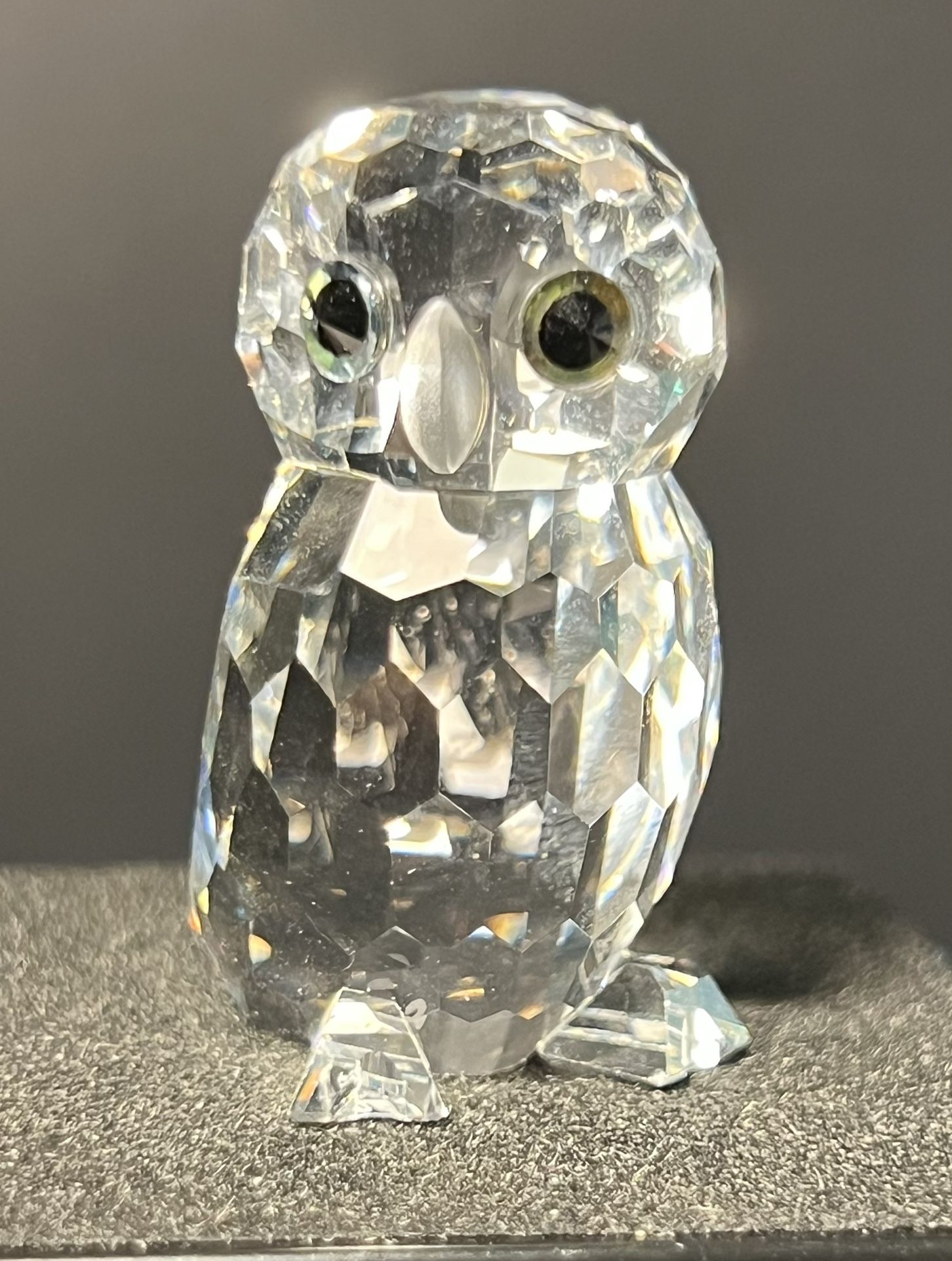 Swarovski 1980s Owl Clear Crystal Figurine Feathered Friends 011014, 1.5”