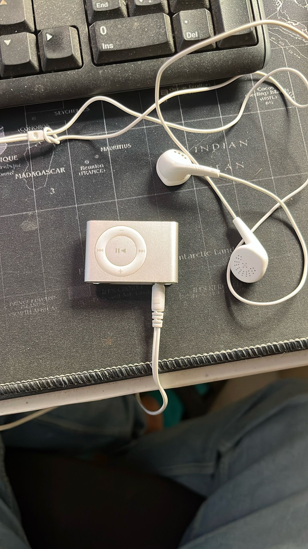 iPod Shuffle 2nd Gen