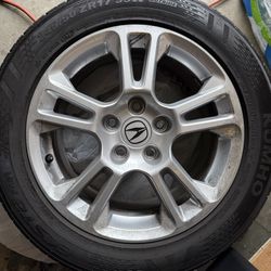 Like New 4 Tires And Wheels In Size 245/50/17