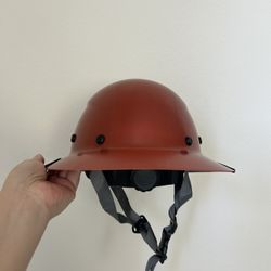 Full Brim Hard Hat with 4-8 Point Suspension OSHA and ANSI Construction Safety Hat- Brand new
