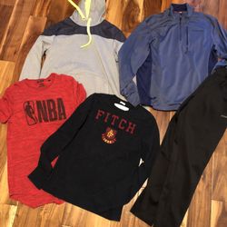 Bundle Of Clothes Size S   Youth  Will Fit 13-14 Years Old 