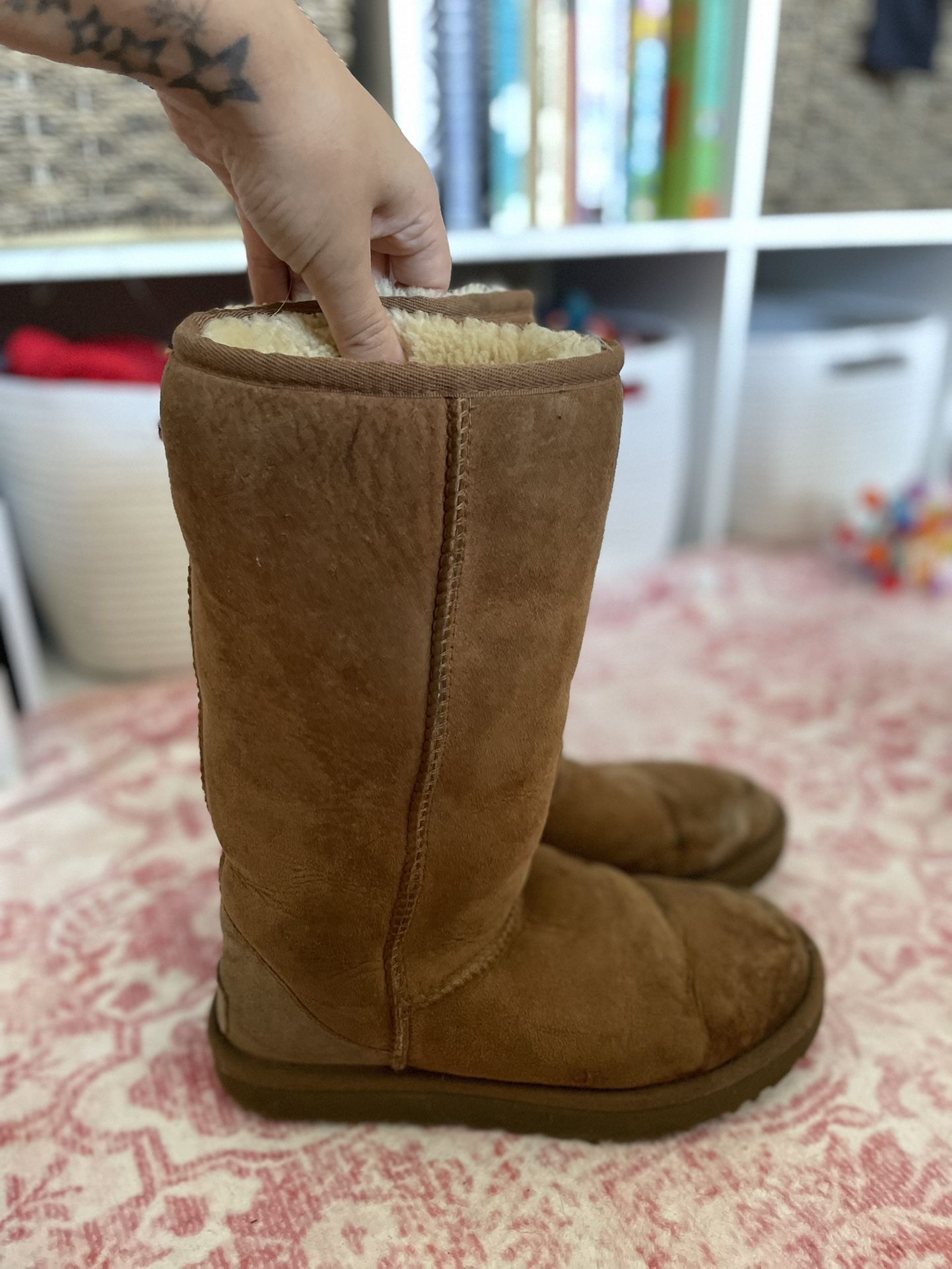 UGG Size 6 Tall