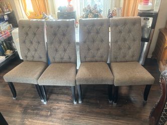 Set of 4 Tufted Upholstered Dining Chairs