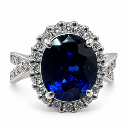 18K White Gold Ring with Sapphire and Diamonds 0.83 Ct. (Size 6.00)