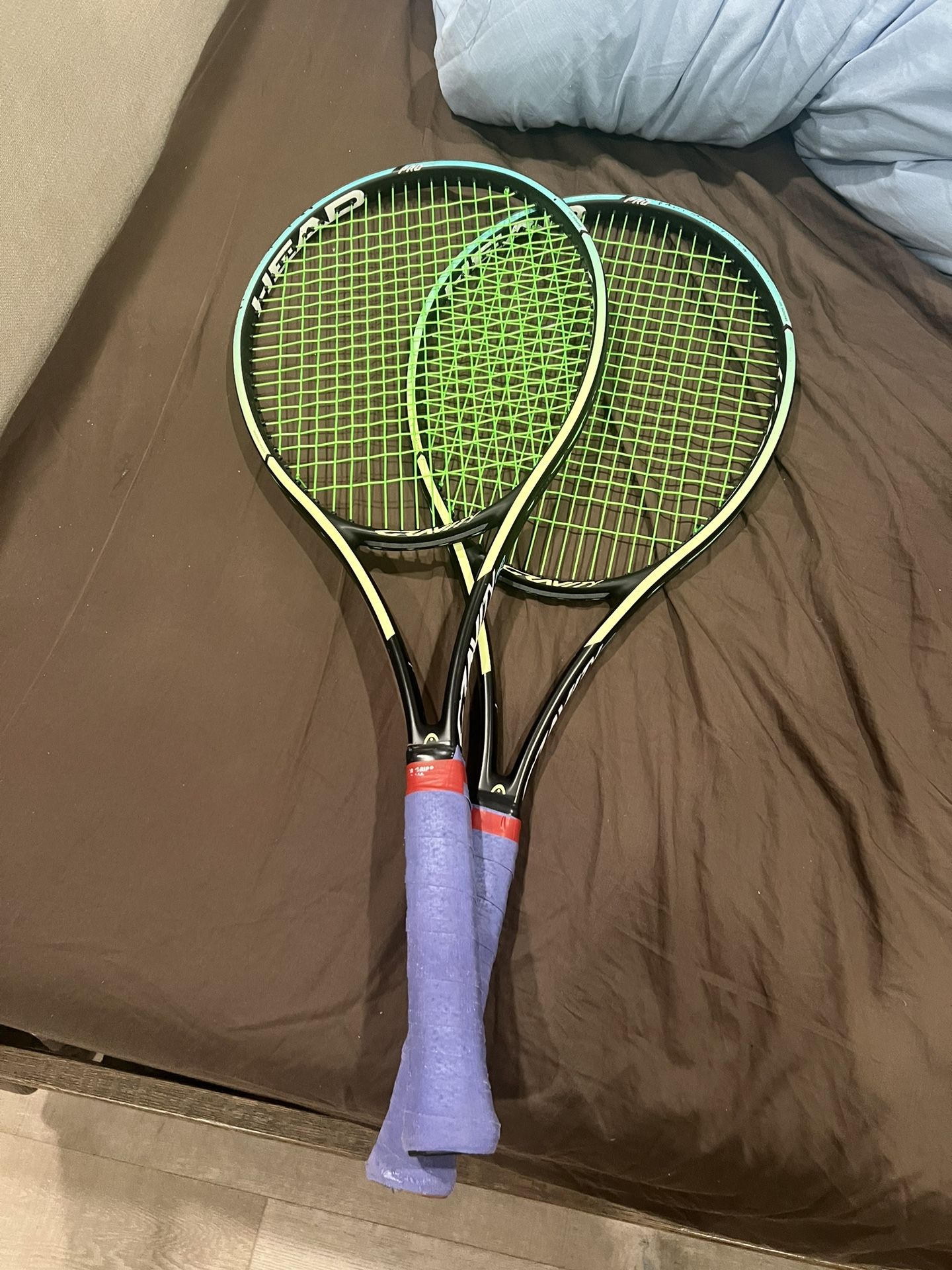 Head Graphene 360+ Gravity Pro Pair 4 3/8 Tennis Racquet