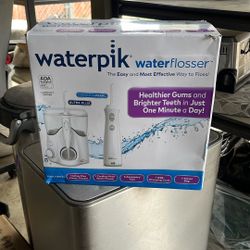 Waterpik Flosser