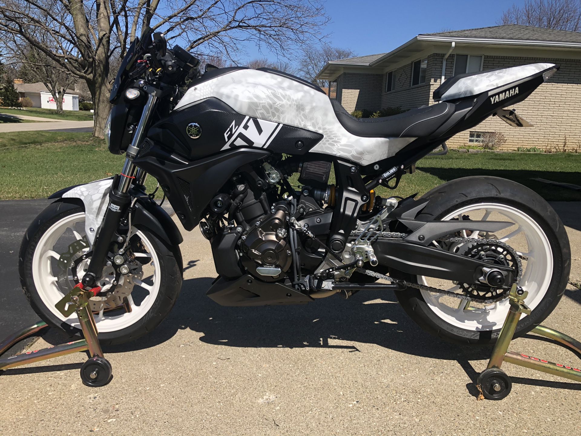2017 FZ-07 Ready for Street or Track “Pending Sale”