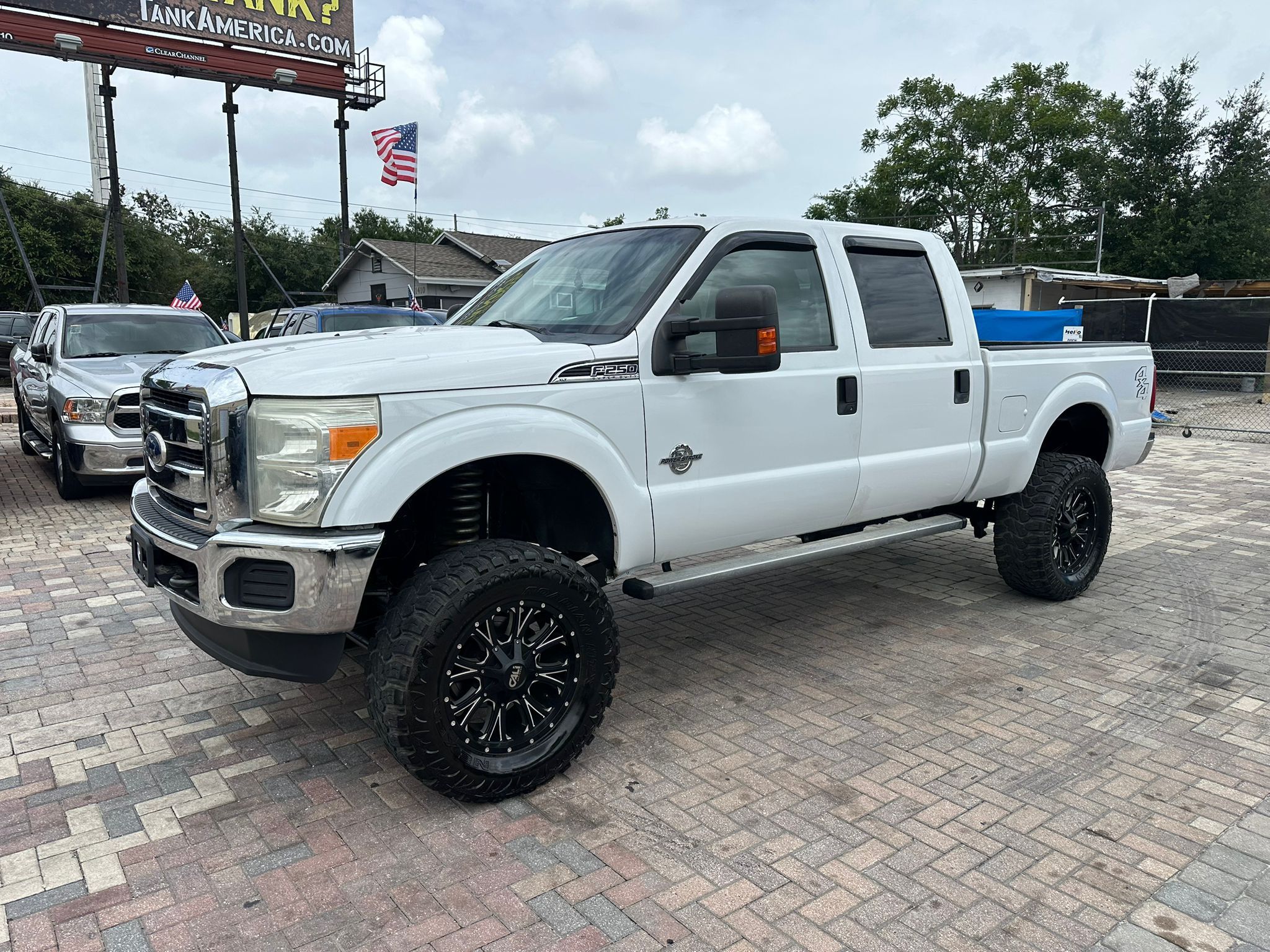 2011 Ford F-250 Super Duty Crew Cab