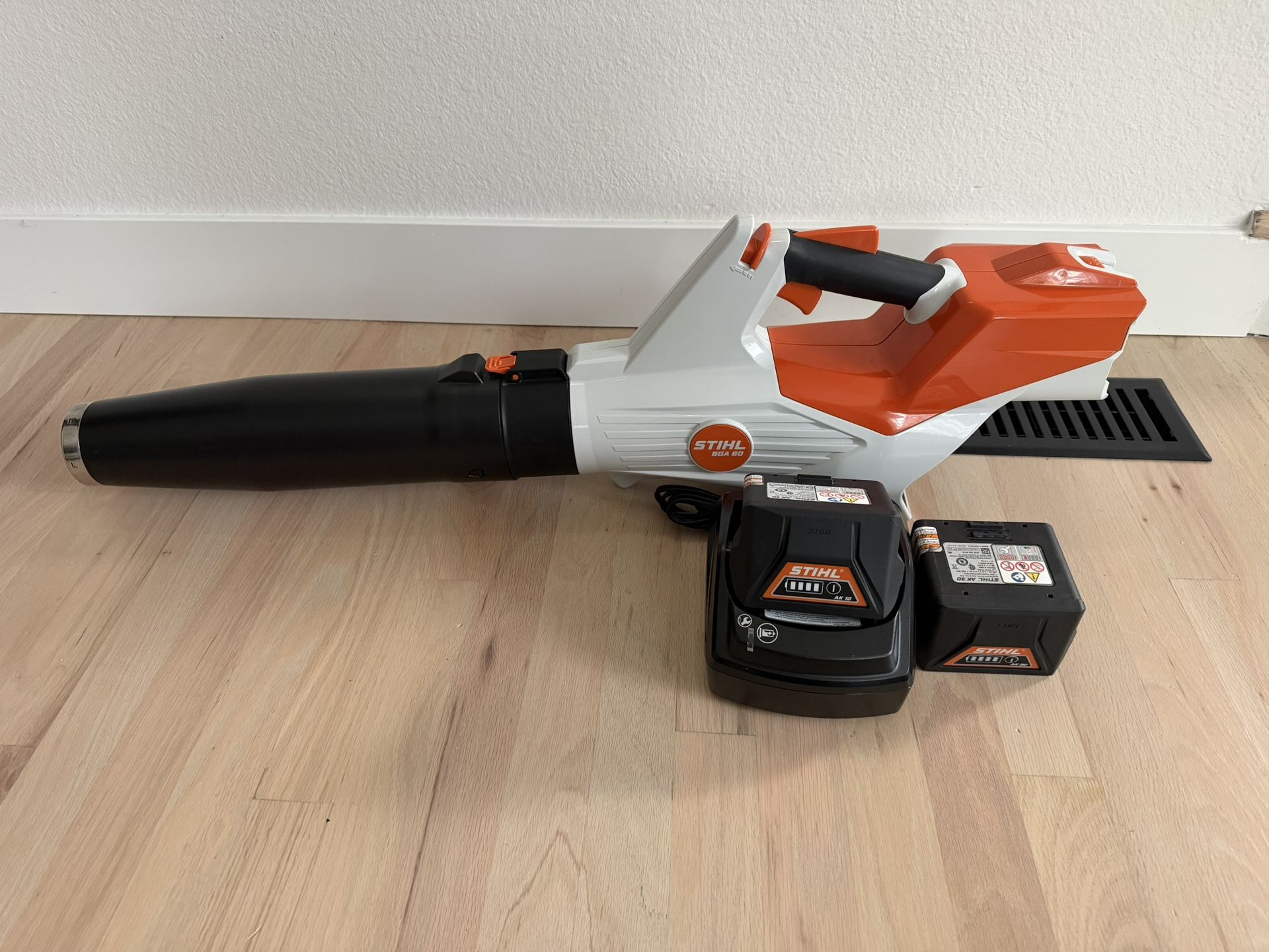 Stihl BGA 60 Battery Blower