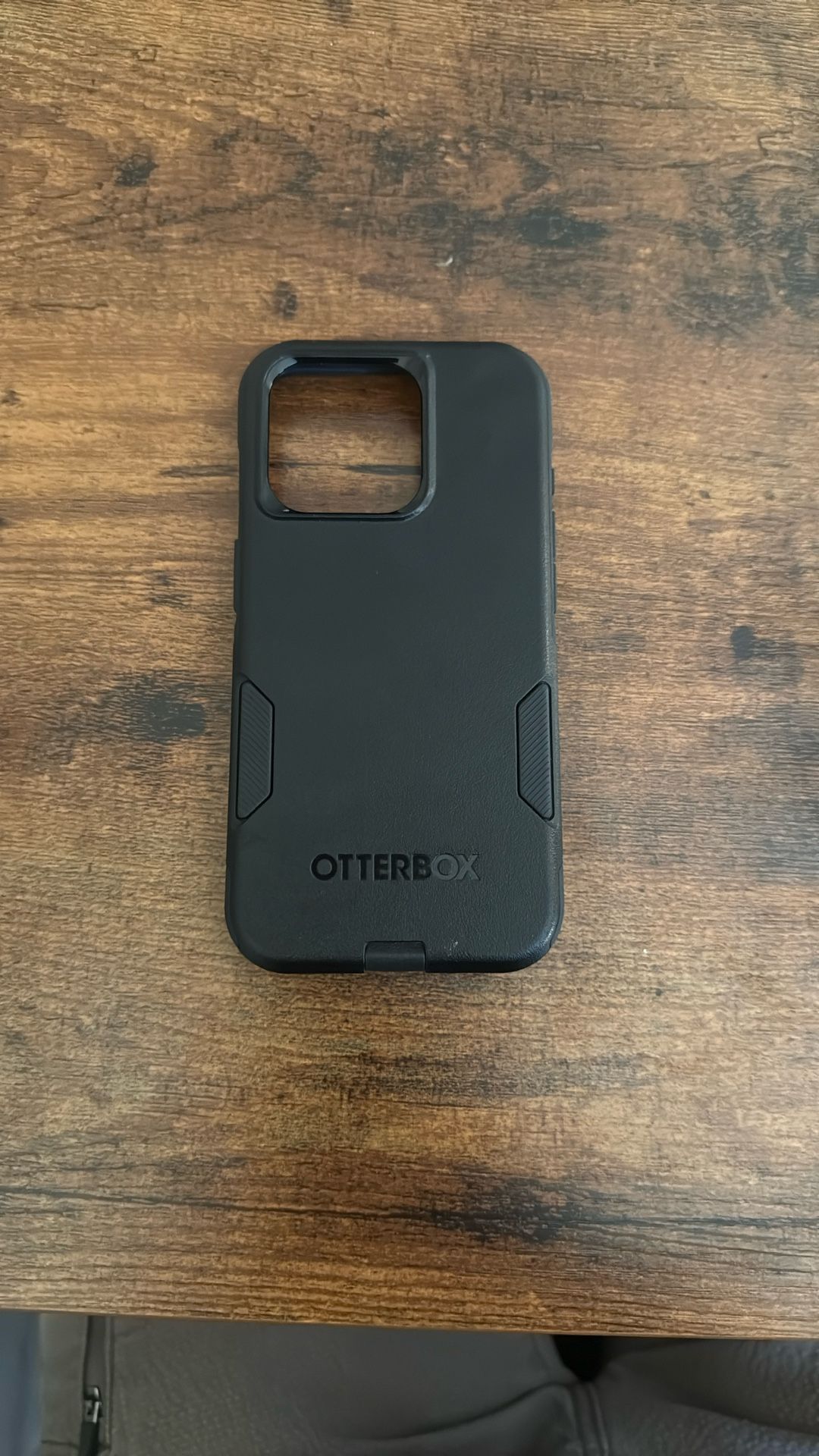iPhone 15 Pro Otterbox Case Black