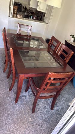 Dining table with 6 chairs