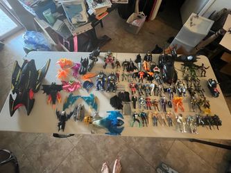 Bulk Batman toys/figurines