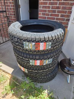 275/60R20 Tru-Trac At Armstrong