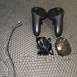 Meta Quest Pro Controllers