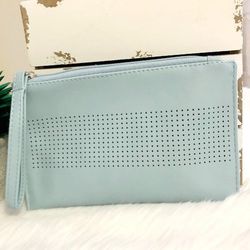 NEW Saks Fifth Avenue  Blue Wristlet /Bag/Purse 