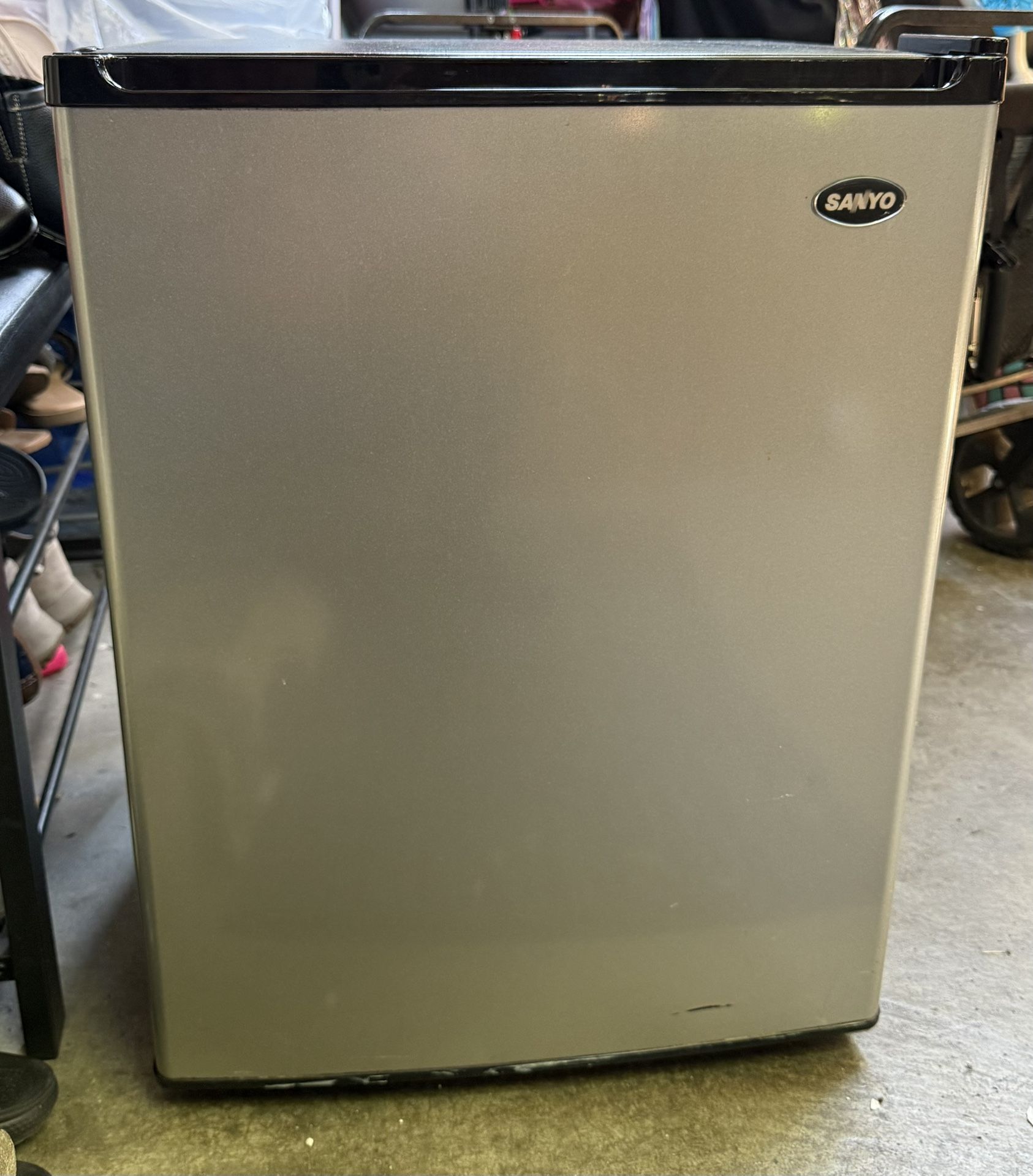 Mini Fridge