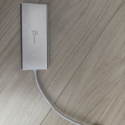 J5 Create USB-C Hub 6-in-1 for
