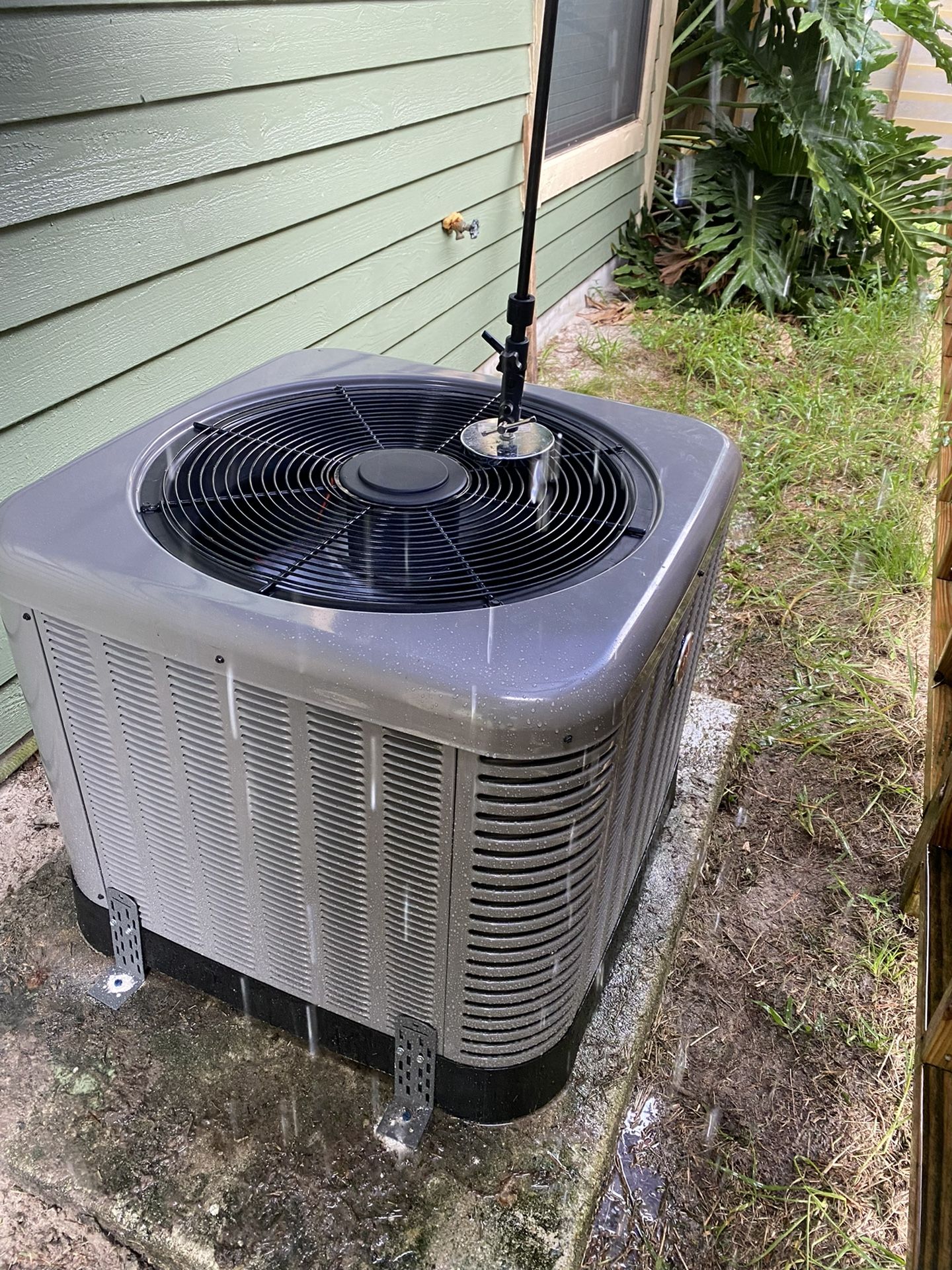 New AC Units For Sale - 10 Years Warranty On Parts