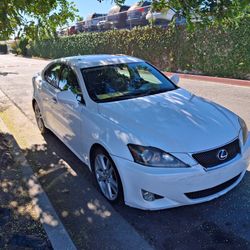Lexus Is250