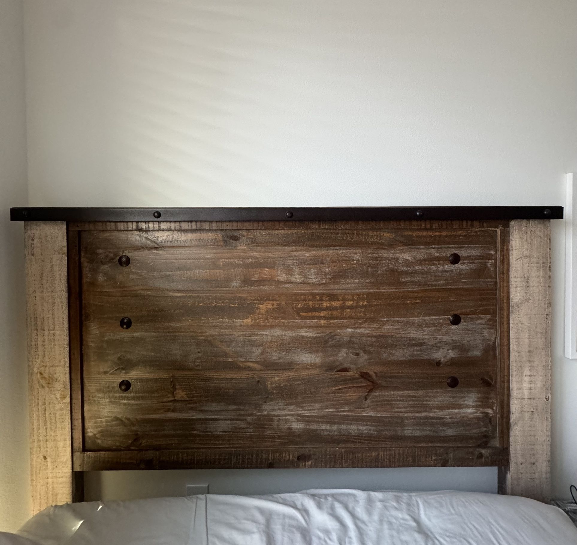 Jerome’s Rustic Queen bed frame with Box Spring