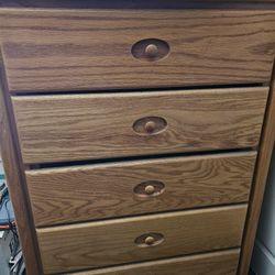 Sturdy Dresser 5=Drawers