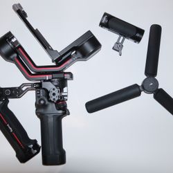 DJI RS 3, 3-Axis Gimbal