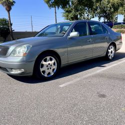 2002 Lexus LS 430