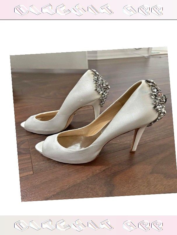 Party Clothes Glow with Elegant and Trendy Looks mother across