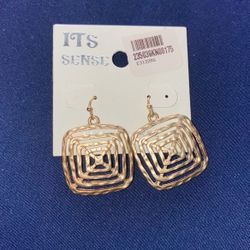 **New** Gold Plated Designed Earrings