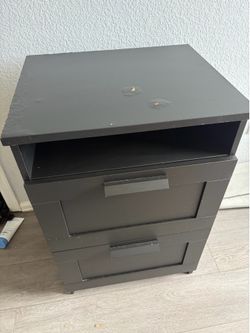 Free nightstand