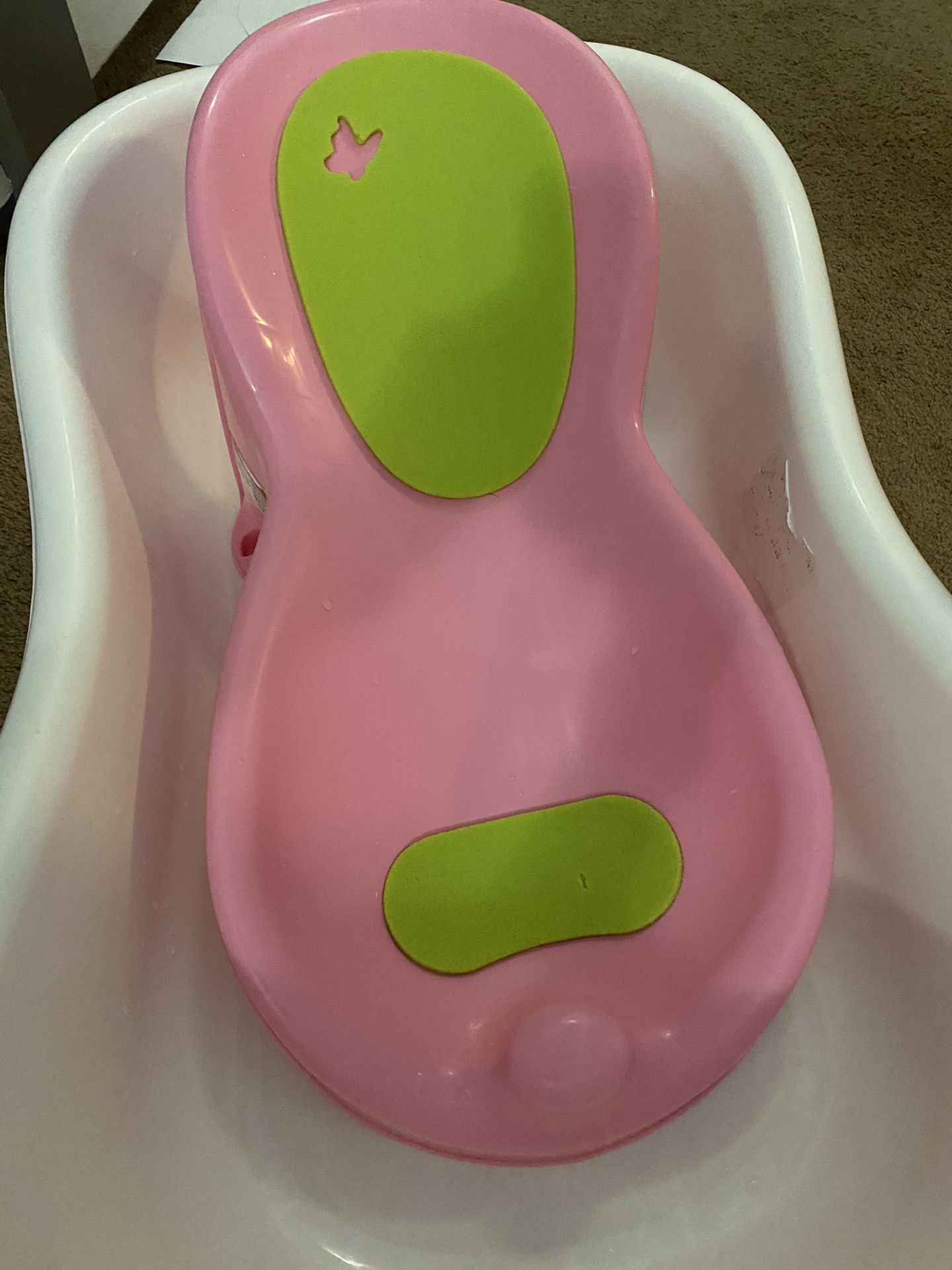 INFANT BATH TUB MADE BY Summer bright like brand new