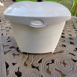 Countertop Compost Bin - Make Me An Offer